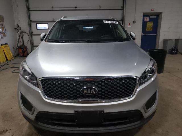 2017 KIA SORENTO LX 5XYPGDA58HG334438