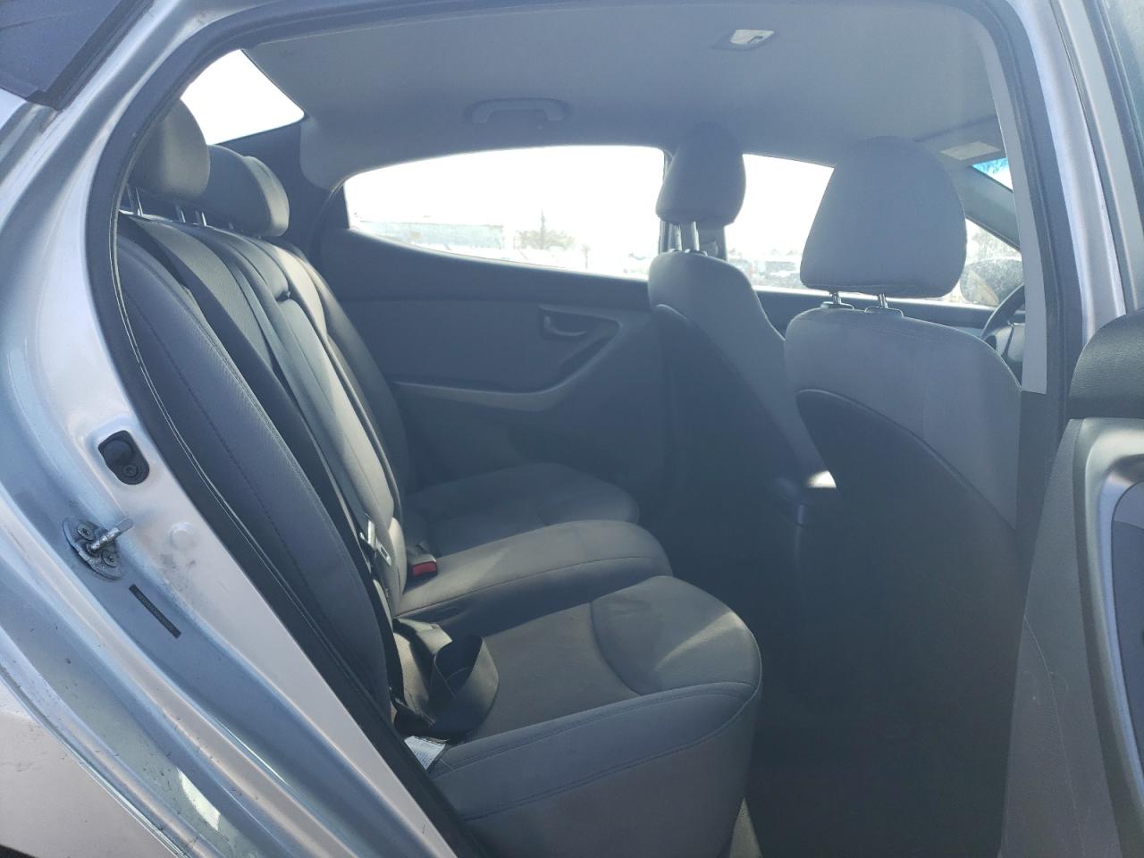 5NPDH4AE8DH193180 2013 Hyundai Elantra Gls