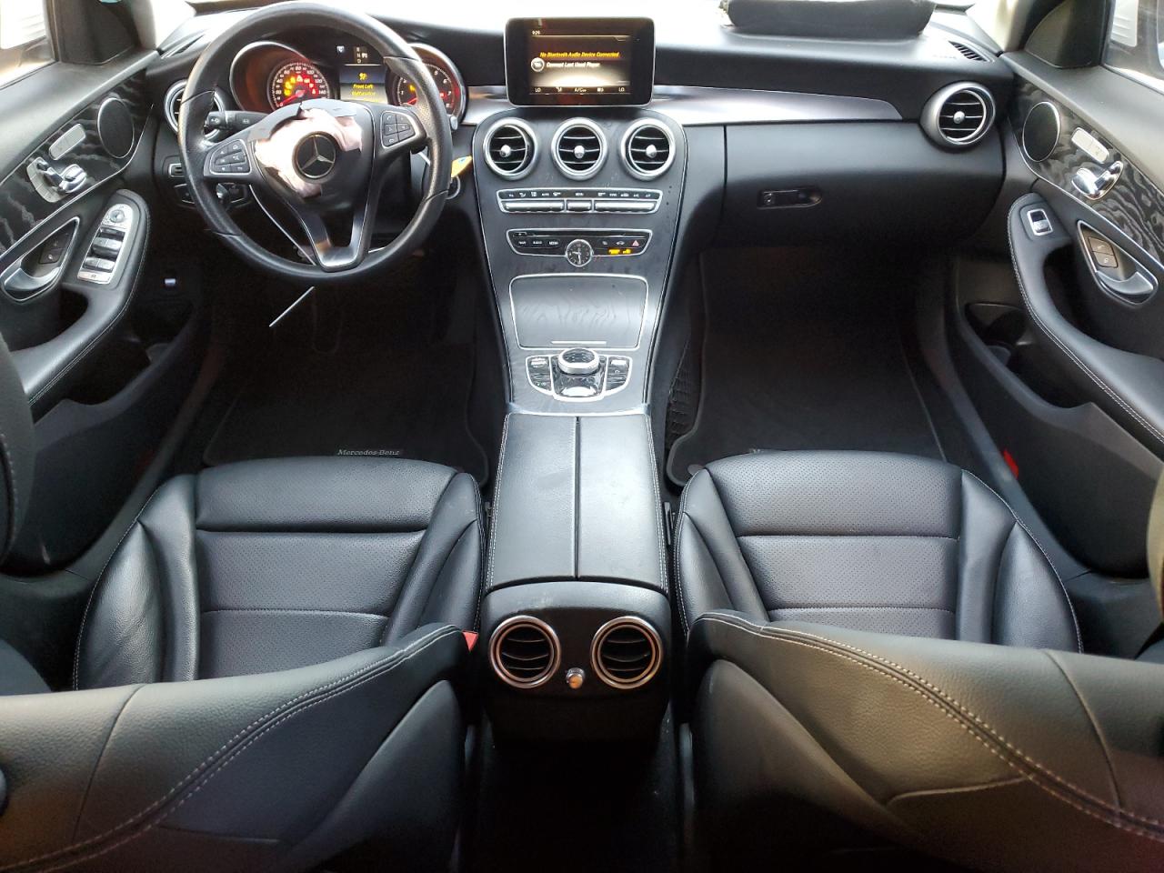 55SWF4JB8HU234057 2017 Mercedes-Benz C 300