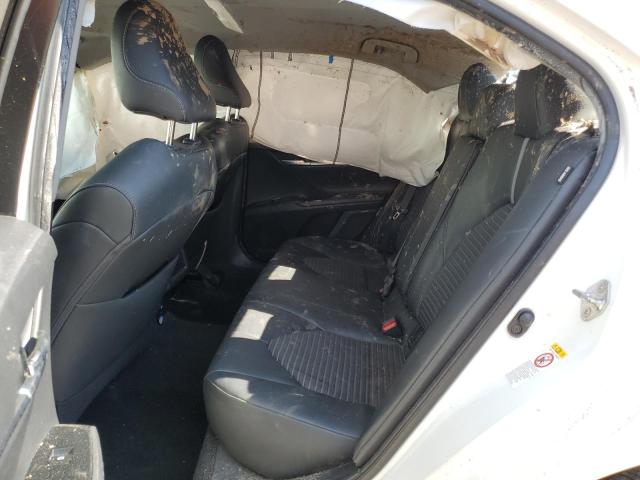 2018 TOYOTA CAMRY L 4T1B11HK3JU584868