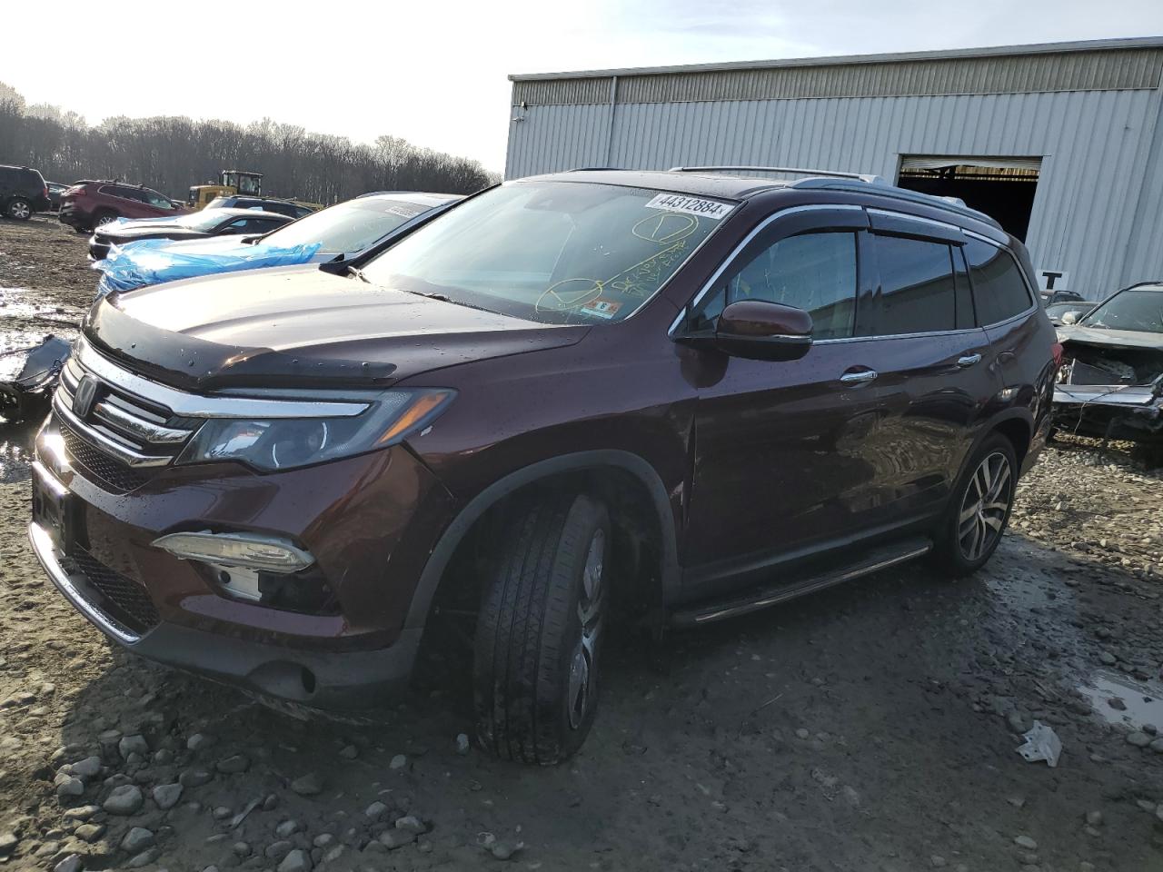 2017 Honda Pilot Touring vin: 5FNYF6H98HB004110