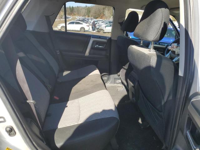 2020 TOYOTA 4RUNNER SR JTEBU5JR7L5745015