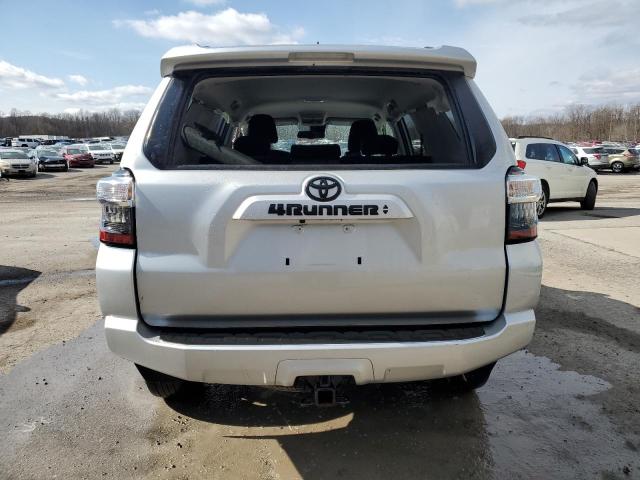 2022 TOYOTA 4RUNNER SR JTEMU5JR9N6007416