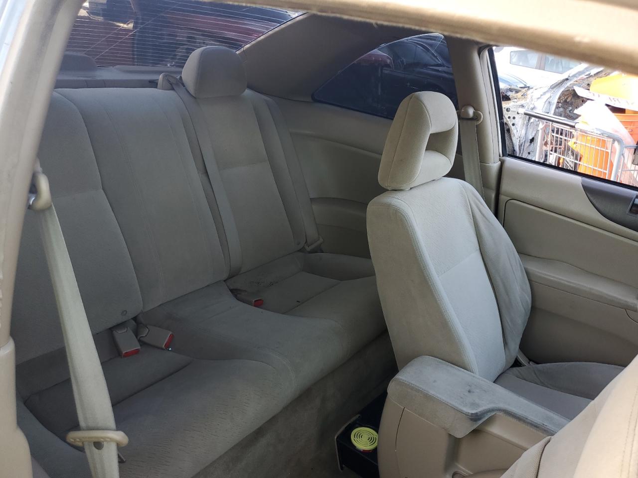 1HGEM229X3L015093 2003 Honda Civic Ex