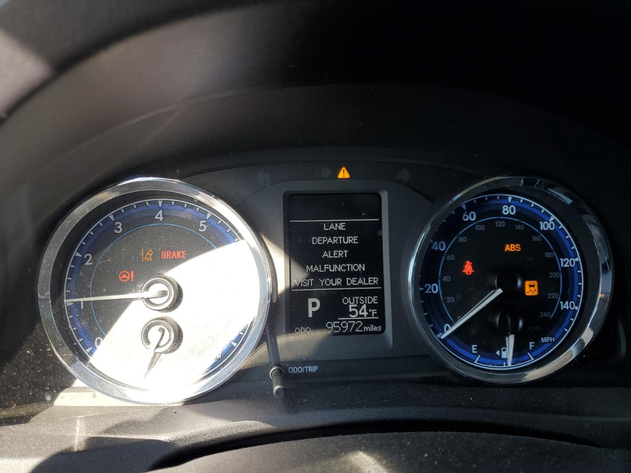 2T1BURHE4HC823663 2017 Toyota Corolla L