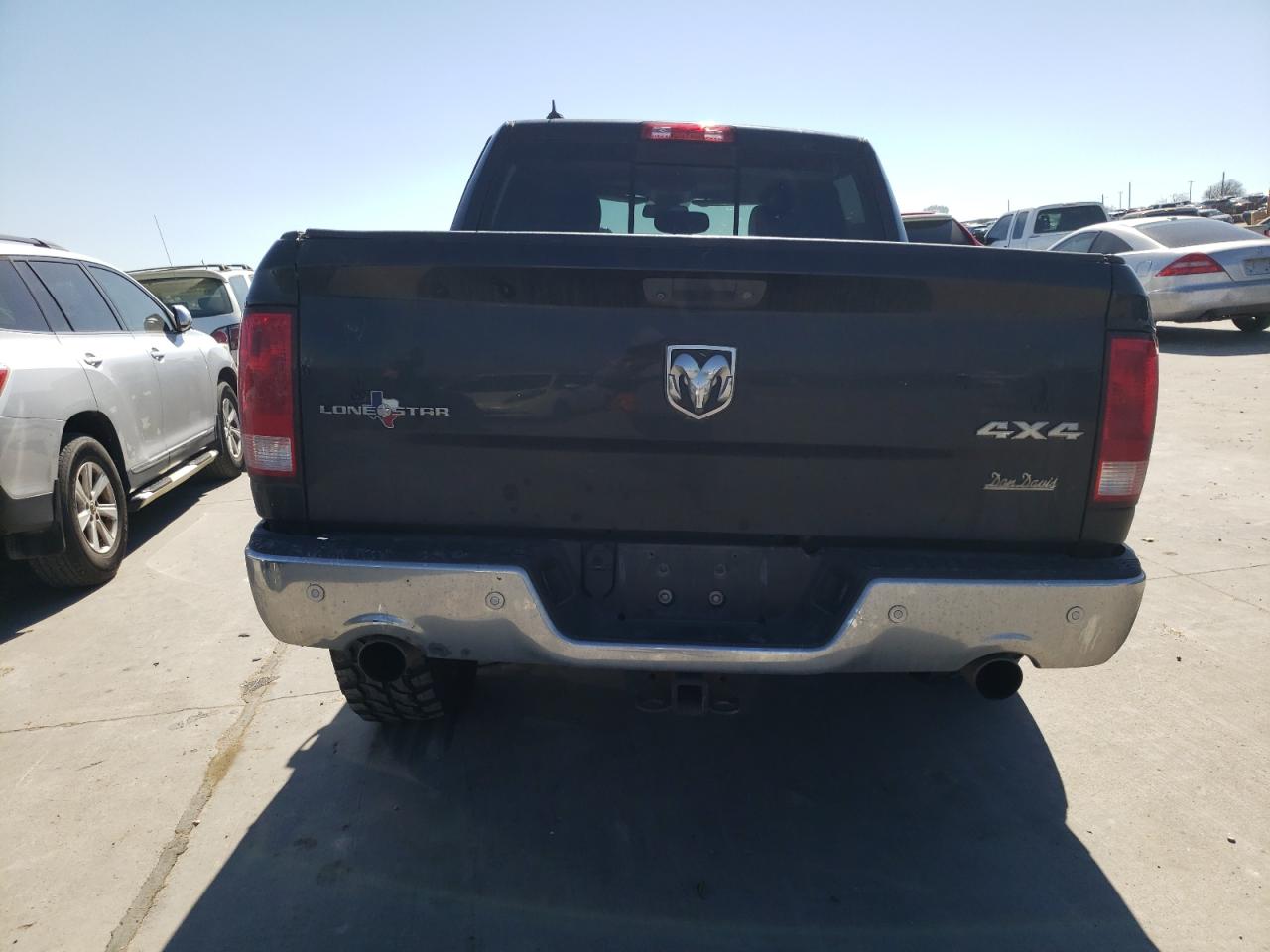 1C6RR7LT6FS769456 2015 Ram 1500 Slt