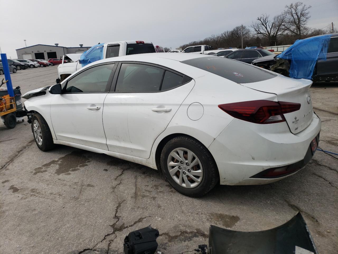 2020 Hyundai Elantra Se vin: 5NPD74LF4LH499350