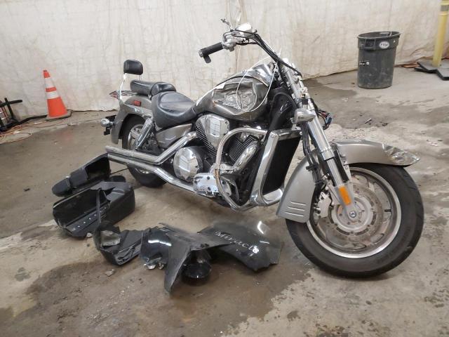 2005 HONDA VTX1800 R3 - 1HFSC49645A301389