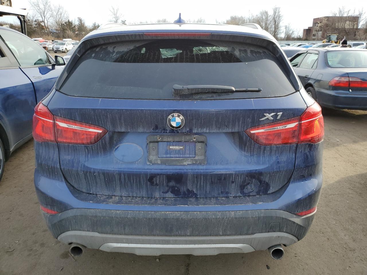 wbxht3c30j5k29321 WBXHT3C30J5K29321 2018 BMW X1 xDrive28I