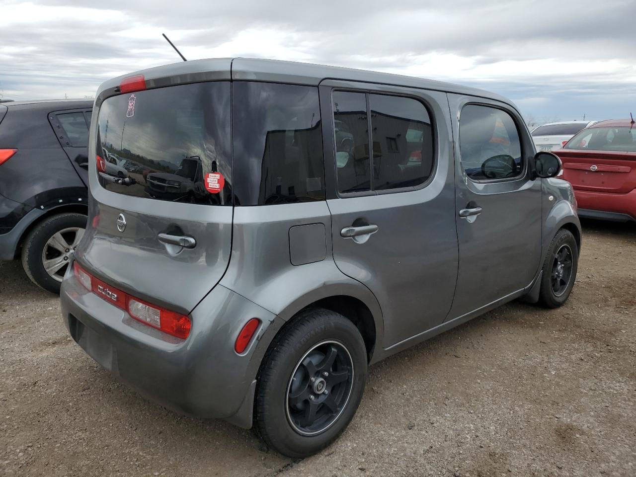 JN8AZ2KR7BT211137 2011 Nissan Cube Base