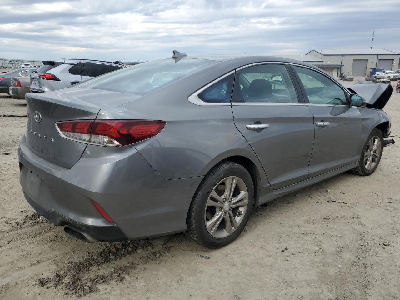 2019 Hyundai Sonata Limited vin: 5NPE34AF1KH762332