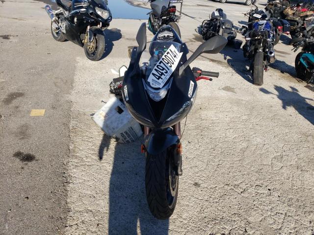 2013 TRIUMPH MOTORCYCLE DAYTONA 67 SMTA01YK1DJ598777