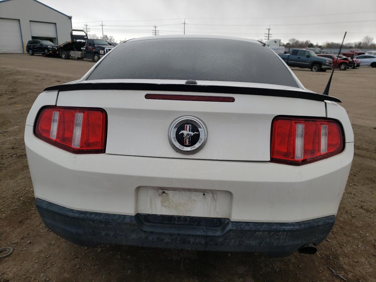 1ZVBP8AN7A5104886 2010 Ford Mustang