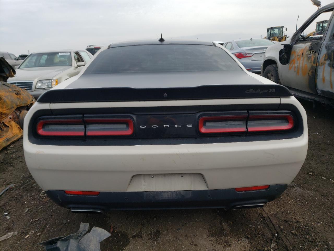 2C3CDZBT0HH605936 2017 Dodge Challenger R/T