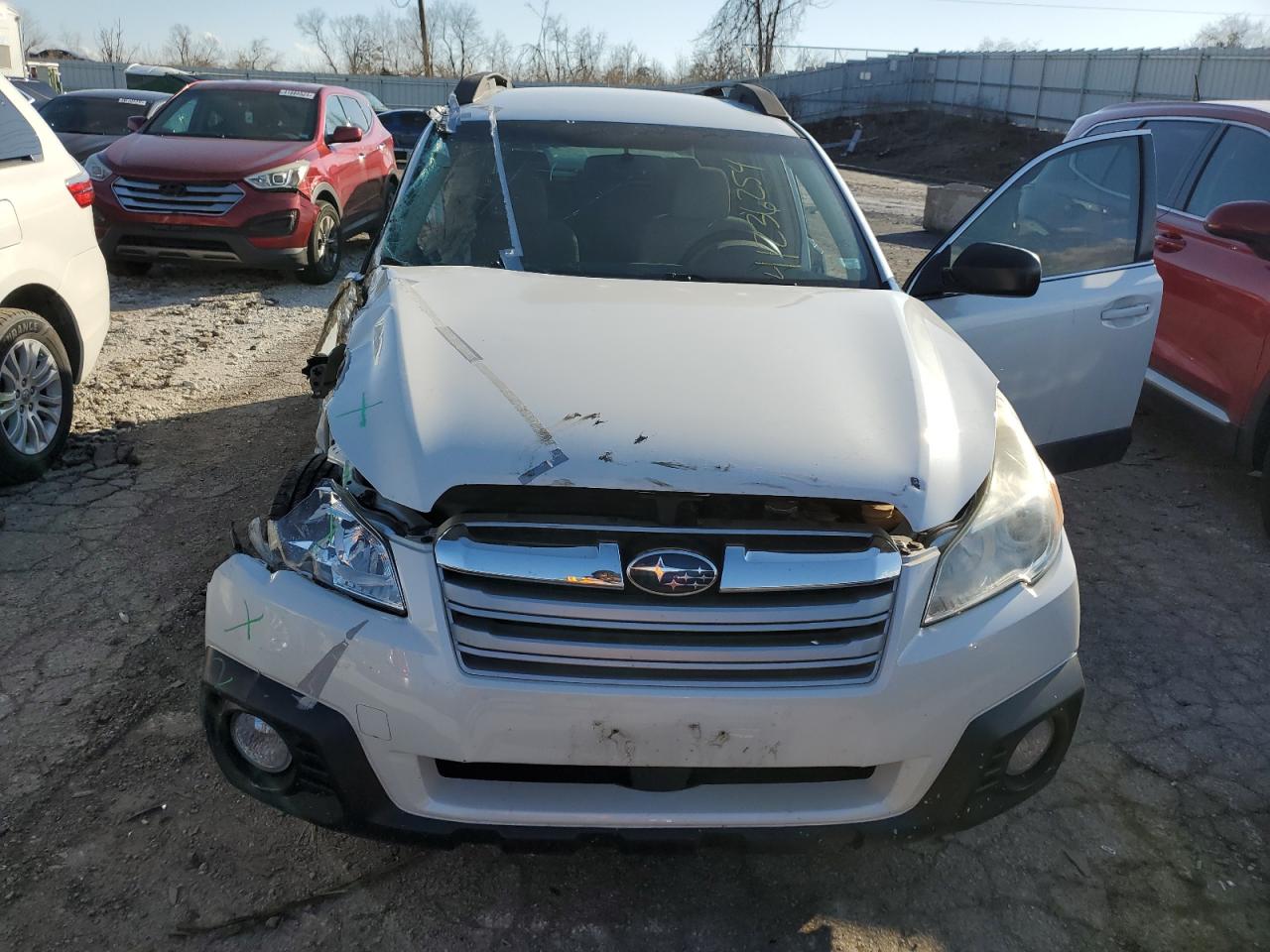 4S4BRCAC0E3301264 2014 Subaru Outback 2.5I