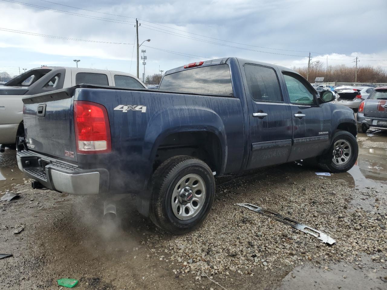 3GTRKUEA0AG109775 2010 GMC Sierra K1500 Sl