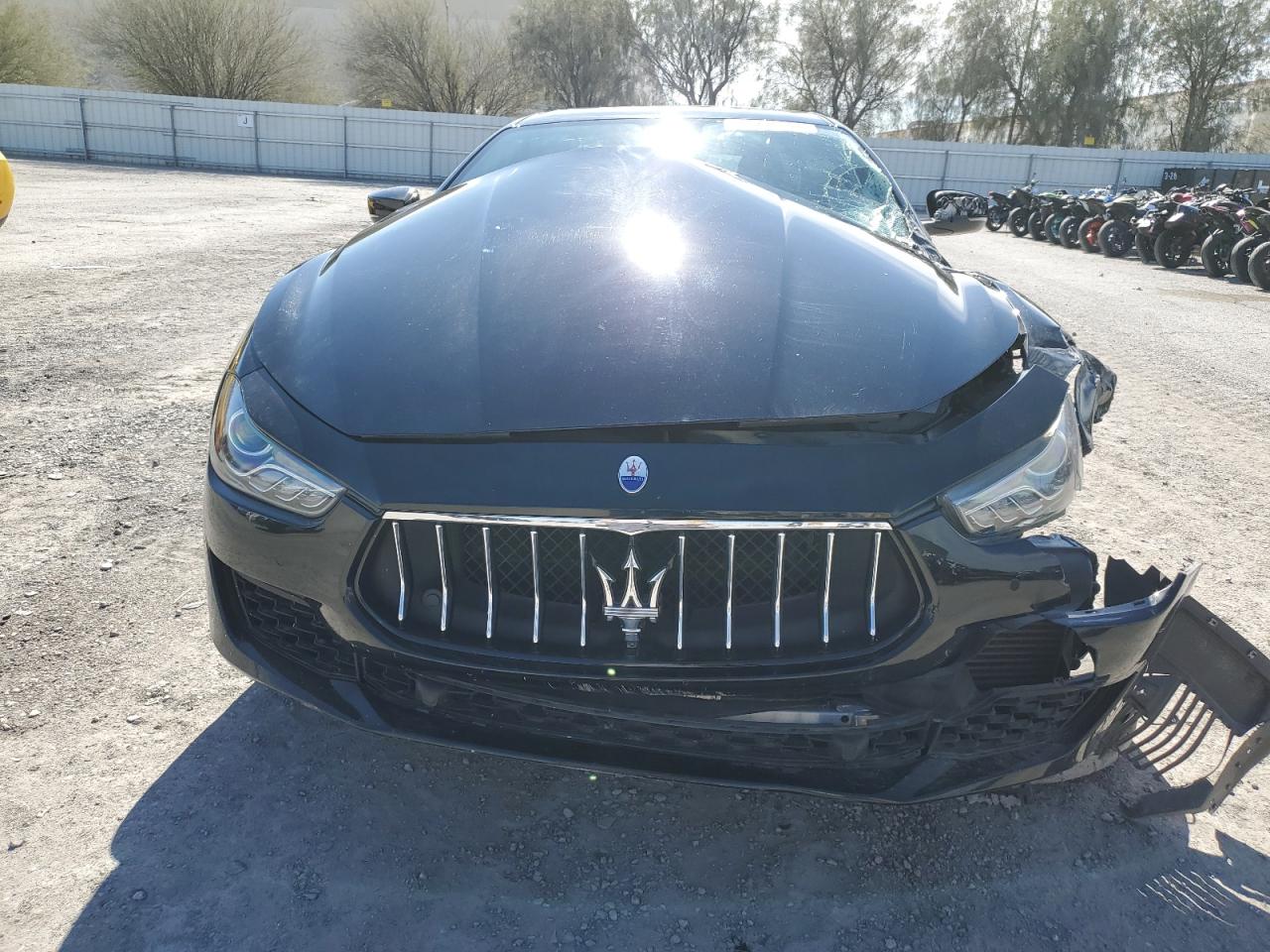 2020 Maserati Ghibli vin: ZAM57XSAXL1345031