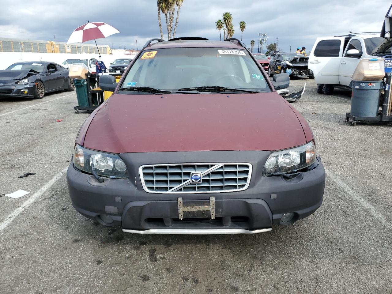 YV1SZ59H441149204 2004 Volvo Xc70