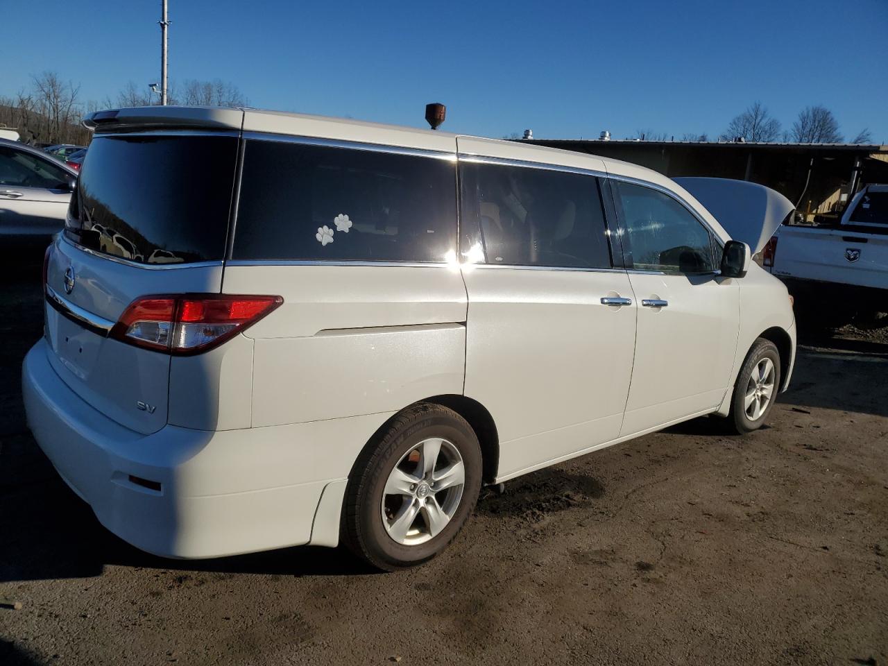 JN8AE2KPXB9011392 2011 Nissan Quest S