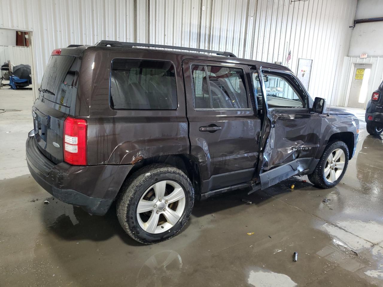 1C4NJRFB0ED588627 2014 Jeep Patriot Latitude