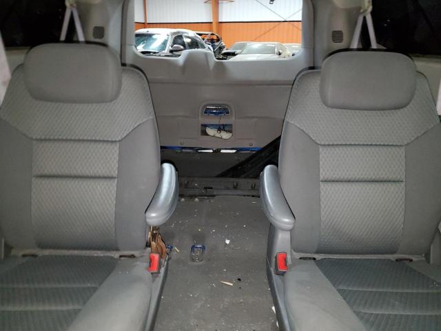 2010 Dodge Caravan - Image 10