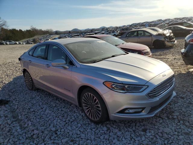 VIN 3FA6P0RU4JR155542 2018 Ford Fusion, Titanium/Pl... no.4