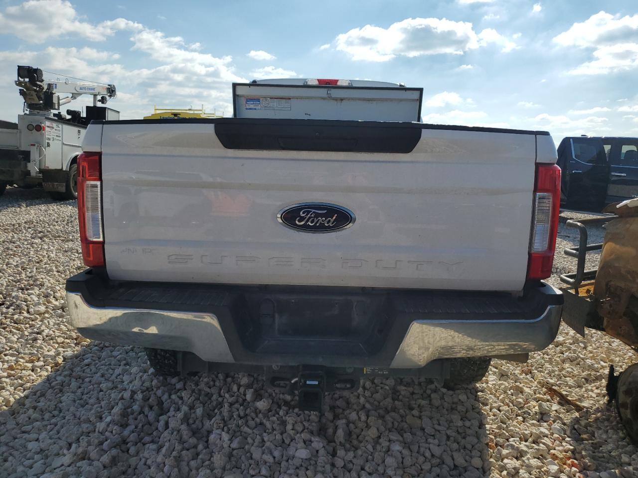 1FT8W3BT6KEG38818 2019 Ford F350 Super Duty