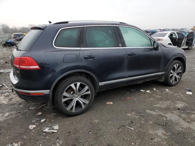 2017 VOLKSWAGEN TOUAREG WO WVGRF7BP4HD002309
