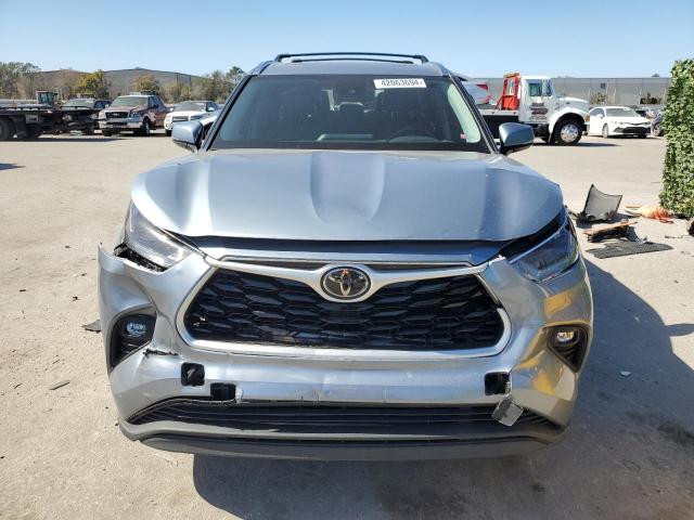 VIN 5TDGZRAH6MS049297 2021 Toyota Highlander, Xle no.5