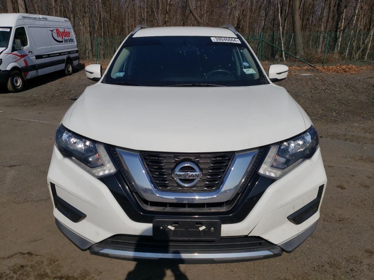 KNMAT2MT7HP566817 2017 Nissan Rogue S