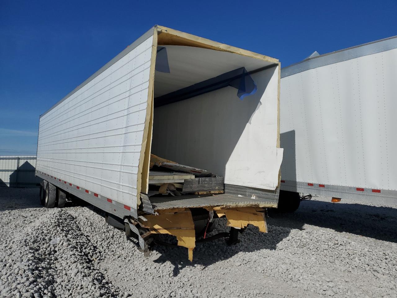  Salvage Utility Reefer