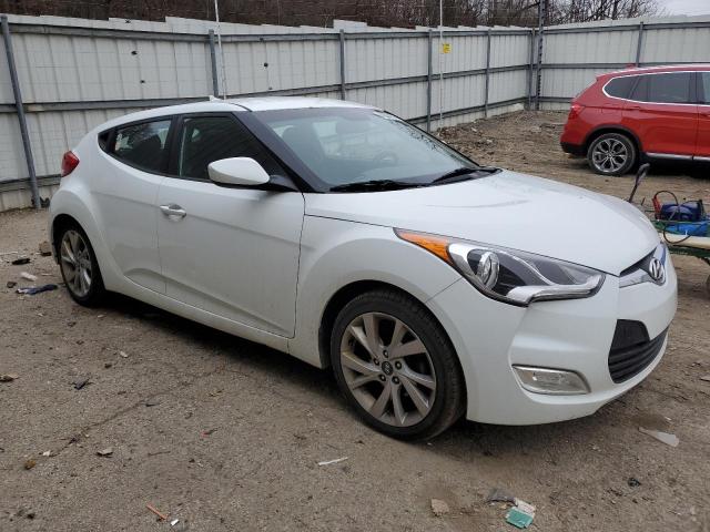 2017 HYUNDAI VELOSTER KMHTC6AD6HU305155