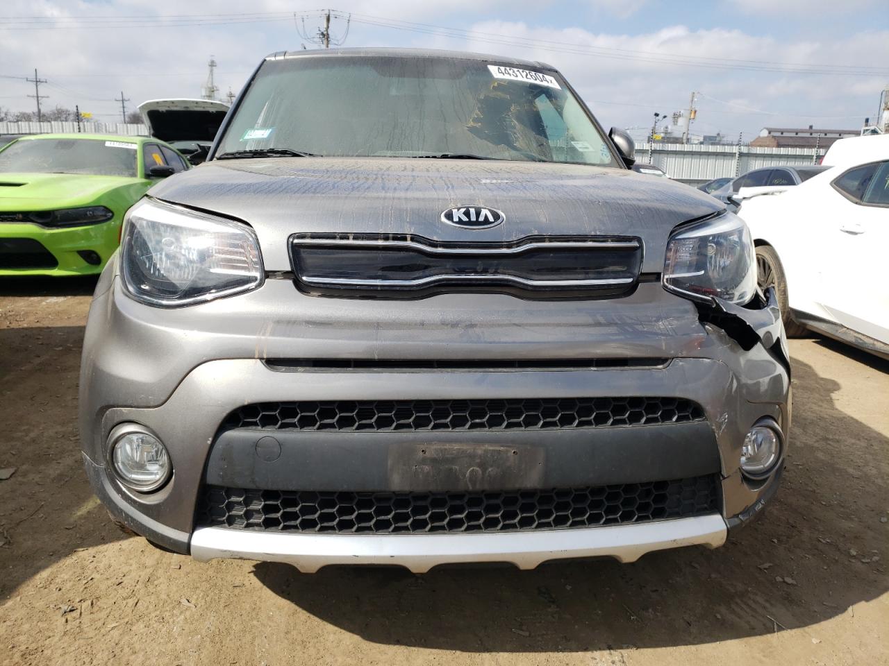 KNDJP3A50J7607701 2018 Kia Soul +