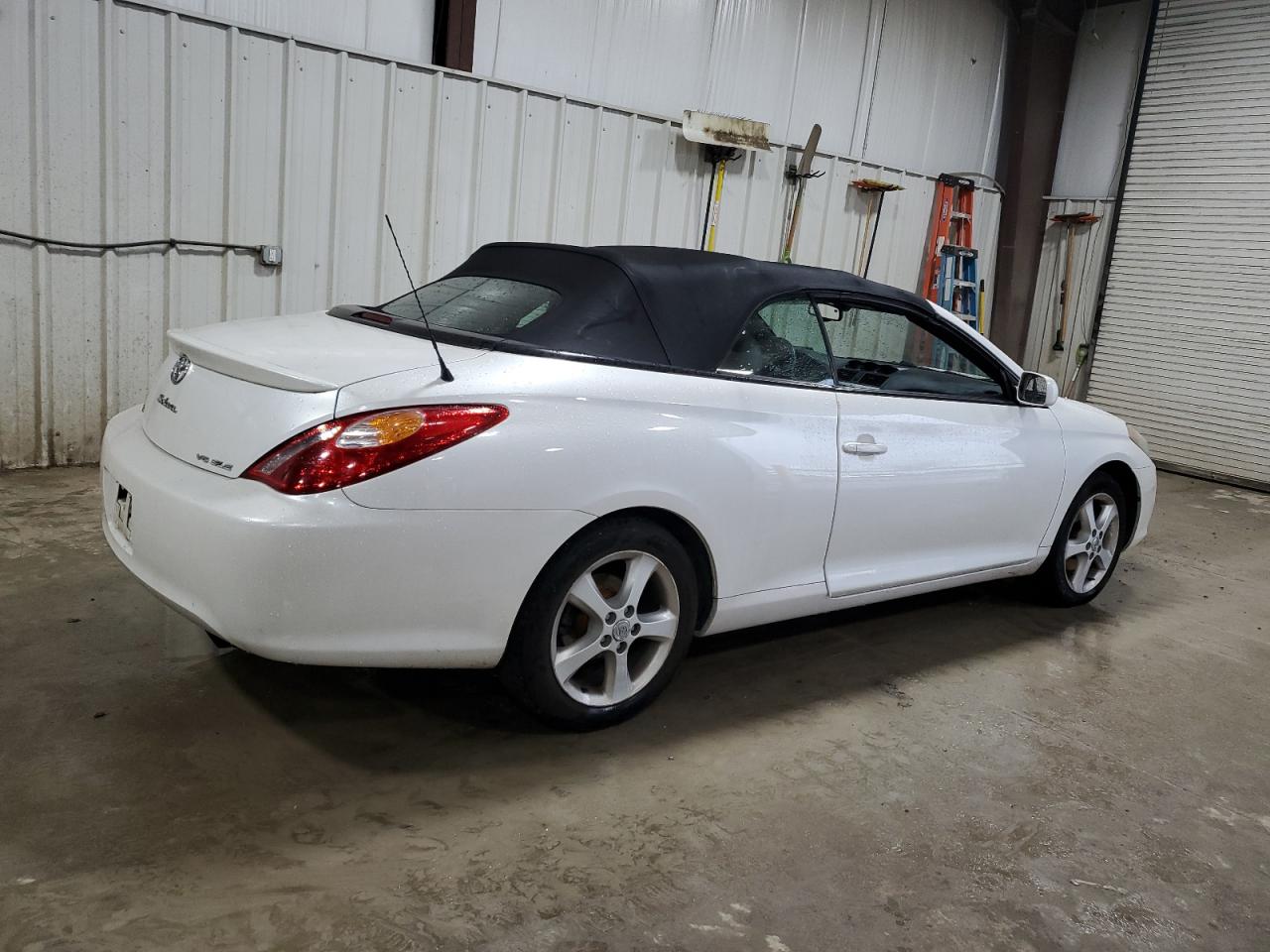 4T1FA38P64U037431 2004 Toyota Camry Solara Se