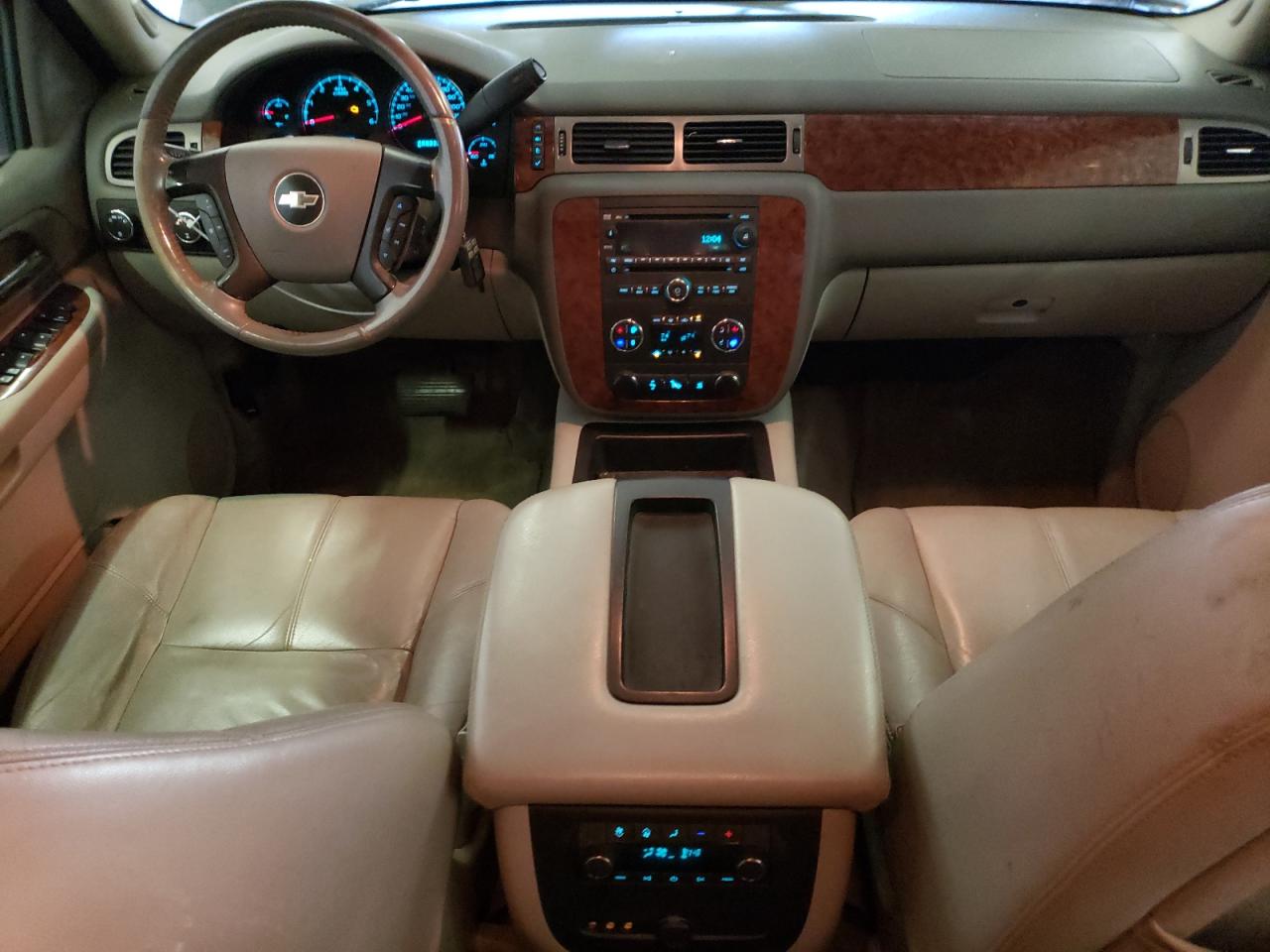 3GNFK163X8G183420 2008 Chevrolet Suburban K1500 Ls