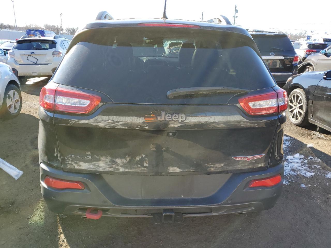 1C4PJMBS7FW574201 2015 Jeep Cherokee Trailhawk