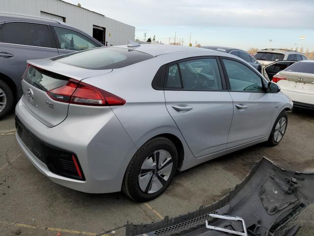 2017 HYUNDAI IONIQ BLUE - KMHC65LC7HU030580