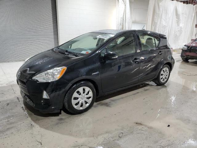 2014 Toyota Prius c 