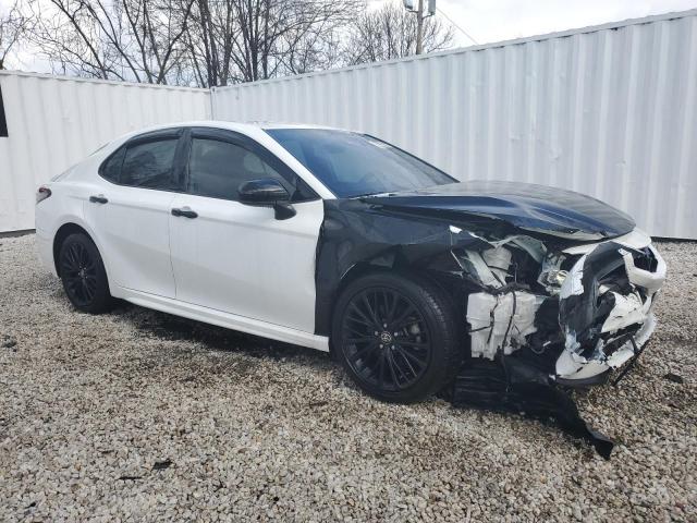 Vin: 4t1g11akxlu390146, lot: 43558394, toyota camry se 20204