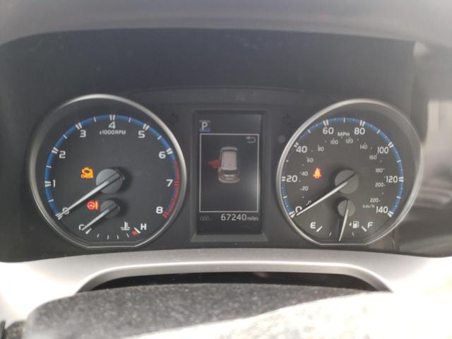 2017 TOYOTA RAV4 XLE JTMRFREV2HD205659