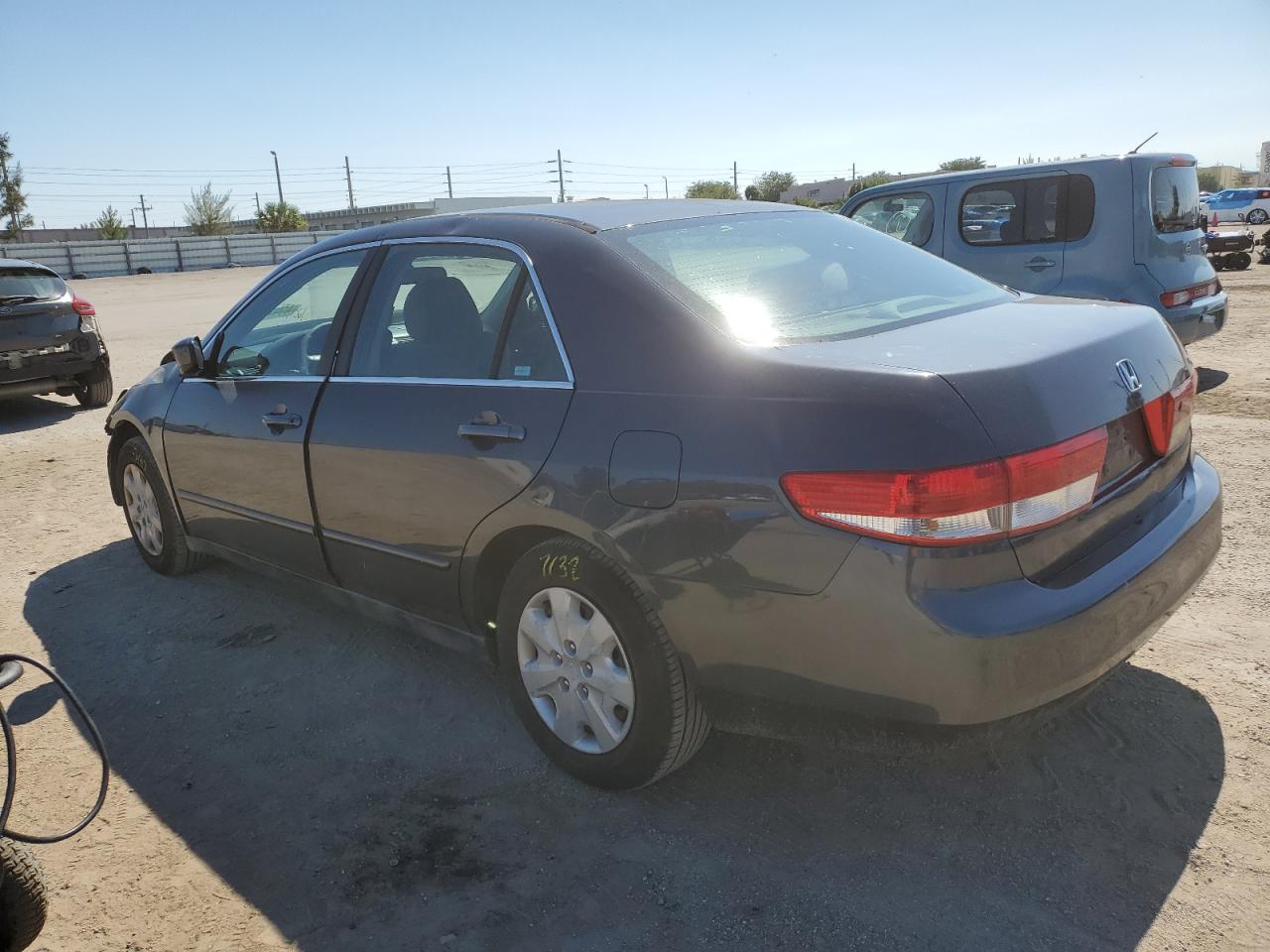 1HGCM56314A173625 2004 Honda Accord Lx