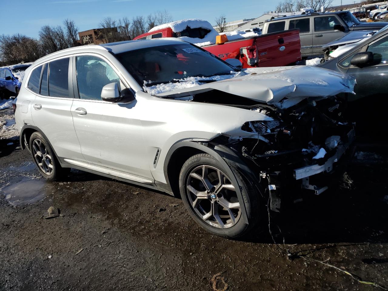 2022 BMW X3 xDrive30I vin: WBX57DP04NN148342