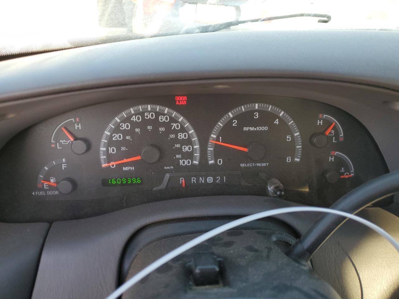 1FTRW07L21KE20984 2001 Ford F150 Supercrew