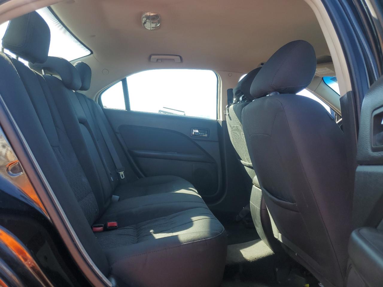 3FAHP0HA5CR381253 2012 Ford Fusion Se