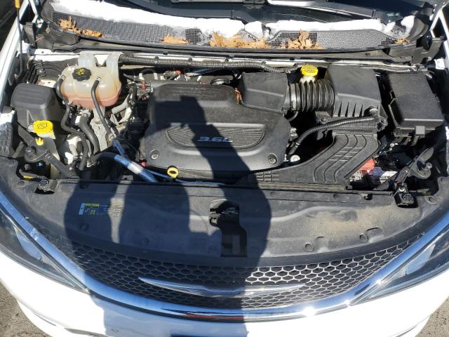 2C4RC1GG1JR226403 2018 CHRYSLER PACIFICA, photo no. 11