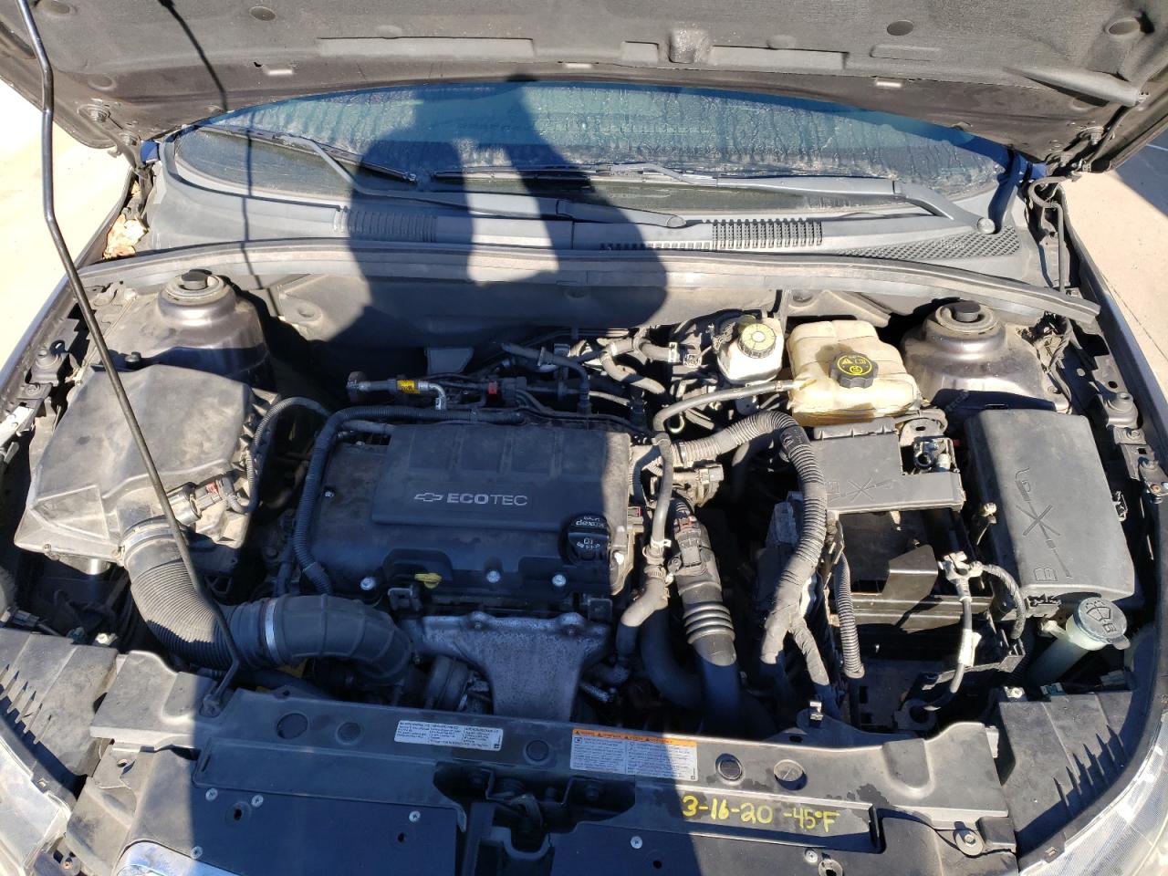 1G1PC5SBXF7105977 2015 Chevrolet Cruze Lt