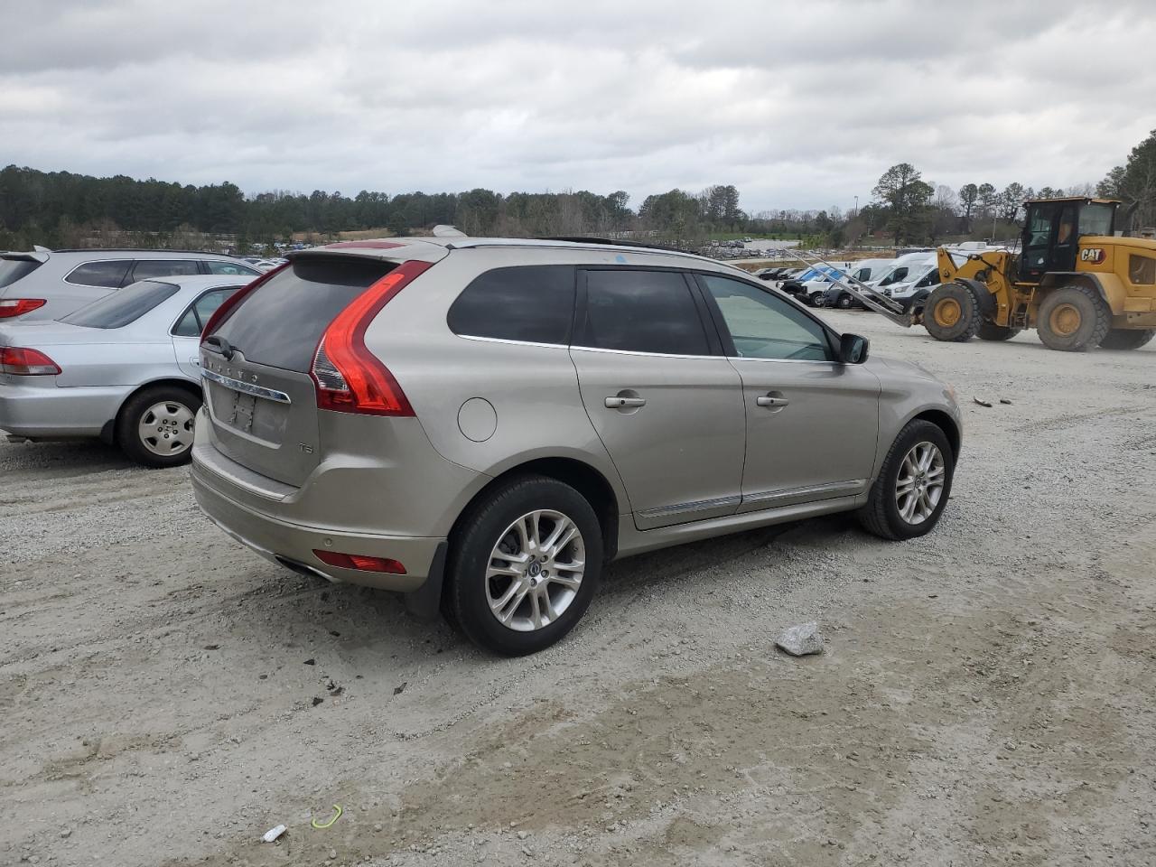 yv440mdd5f2624022 YV440MDD5F2624022 2015 Volvo Xc60 T5 Platinum