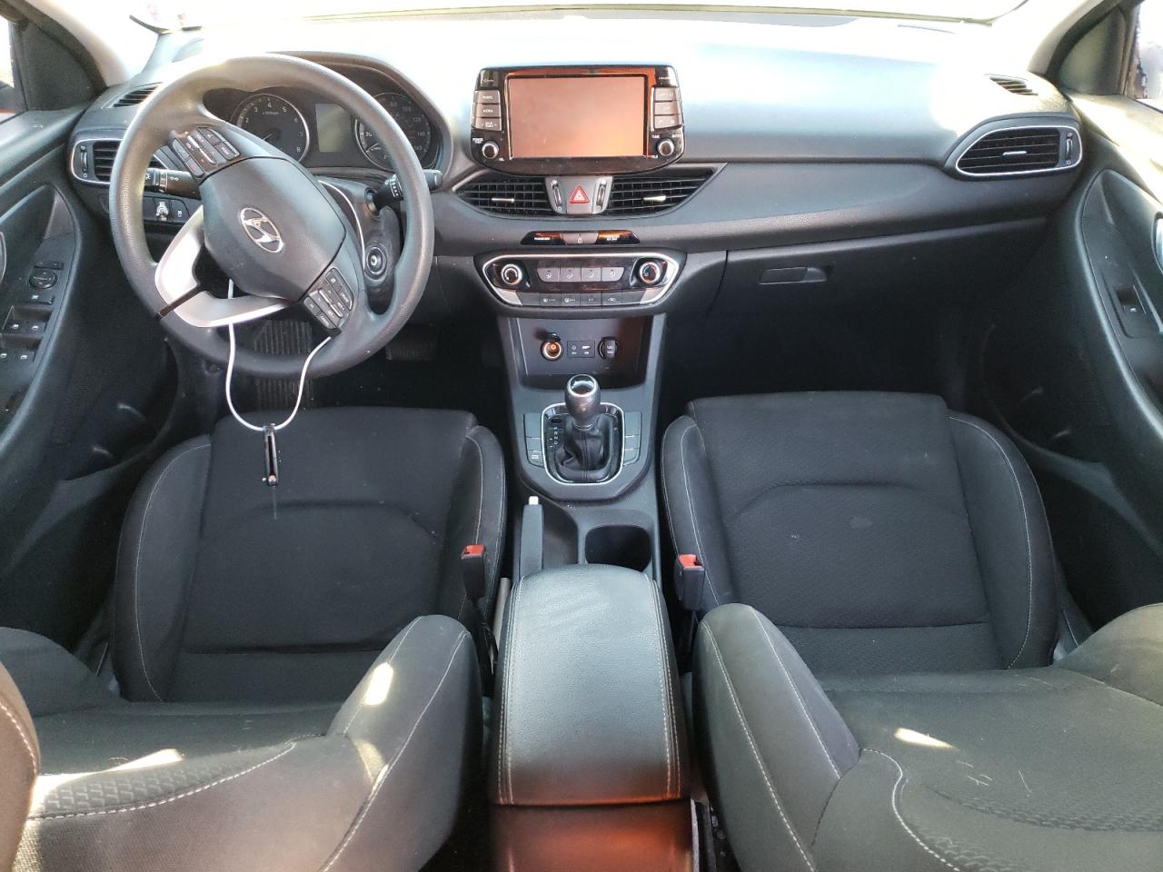 KMHH35LE3JU014771 2018 Hyundai Elantra Gt