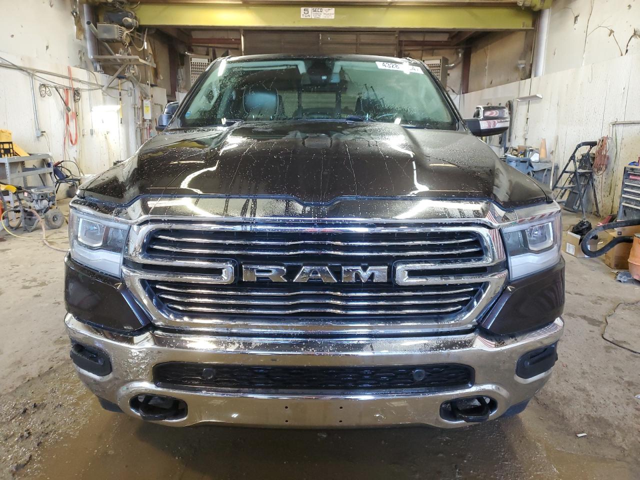 1C6SRFJT9KN664885 2019 Ram 1500 Laramie