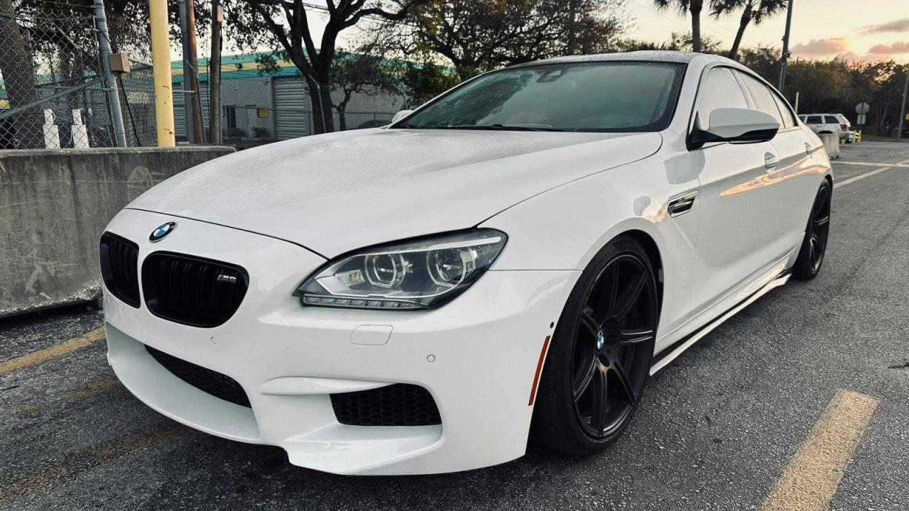 2015 BMW M6 Gran Coupe vin: WBS6C9C50FD467538
